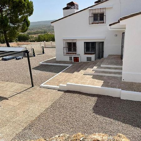 Djm Palms - Shared Casa Rural - Casa Rural Compartida - No Es Una Casa Privada Ayora Luaran gambar