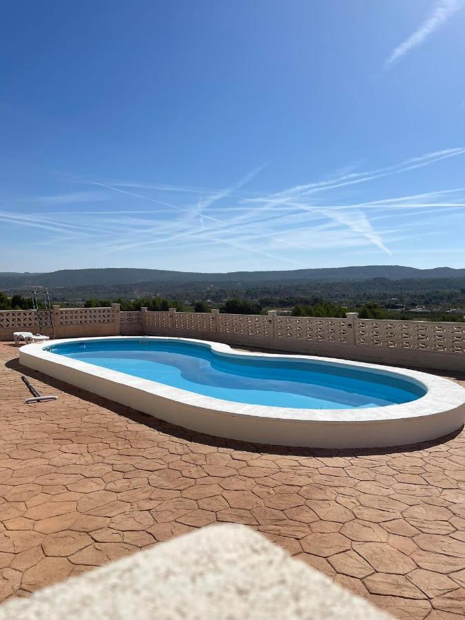 Djm Palms - Shared Casa Rural - Casa Rural Compartida - No Es Una Casa Privada Ayora Luaran gambar
