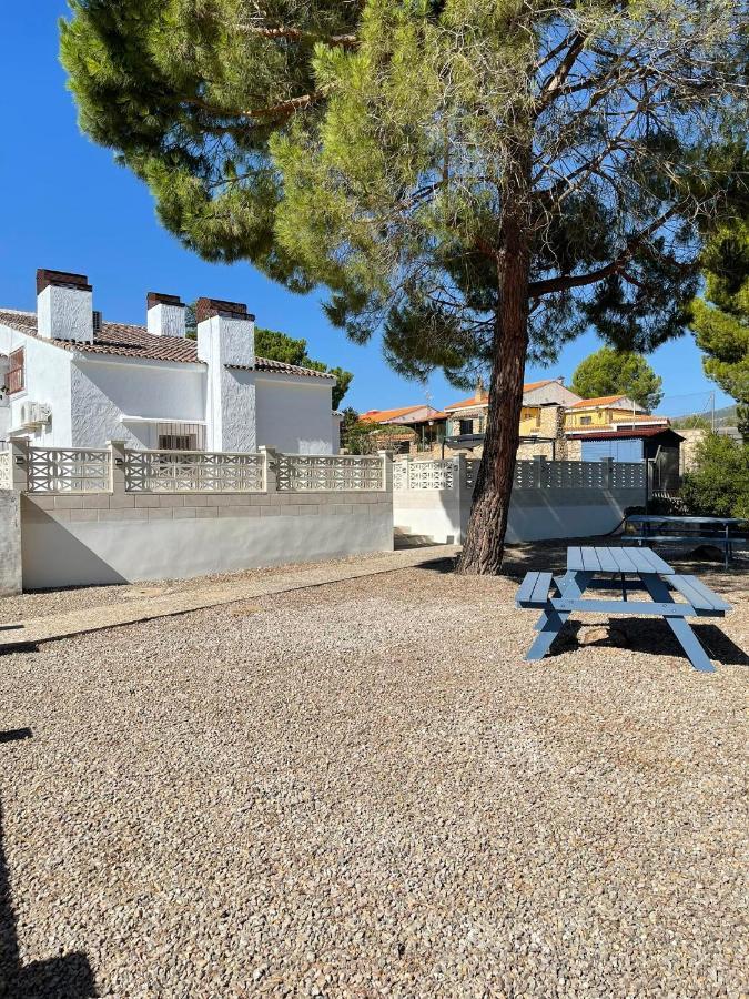 Djm Palms - Shared Casa Rural - Casa Rural Compartida - No Es Una Casa Privada Ayora Luaran gambar