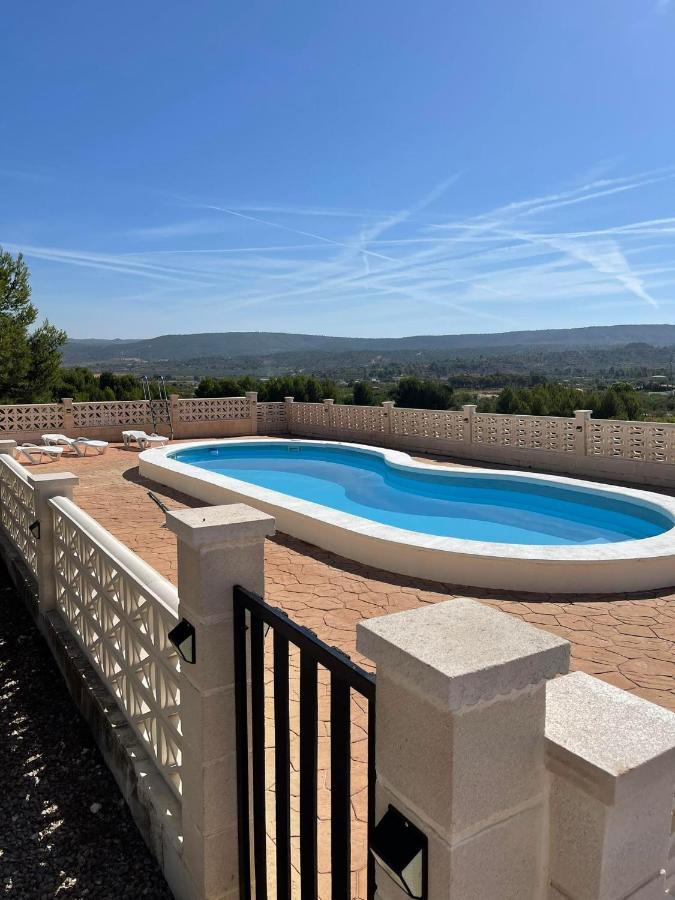 Djm Palms - Shared Casa Rural - Casa Rural Compartida - No Es Una Casa Privada Ayora Luaran gambar