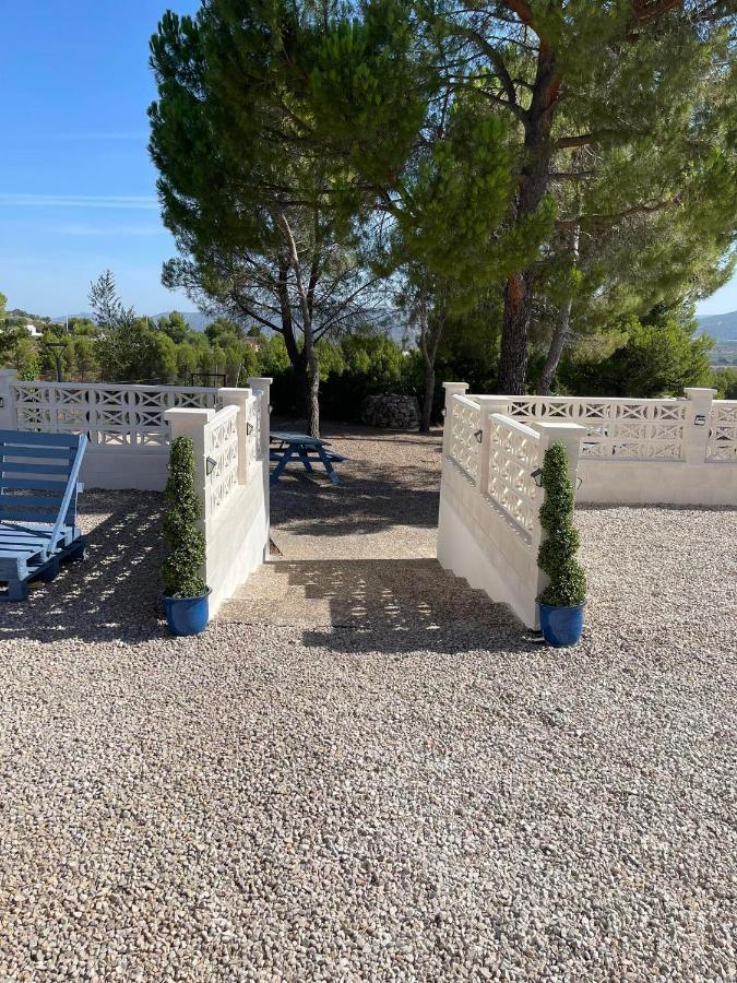 Djm Palms - Shared Casa Rural - Casa Rural Compartida - No Es Una Casa Privada Ayora Luaran gambar