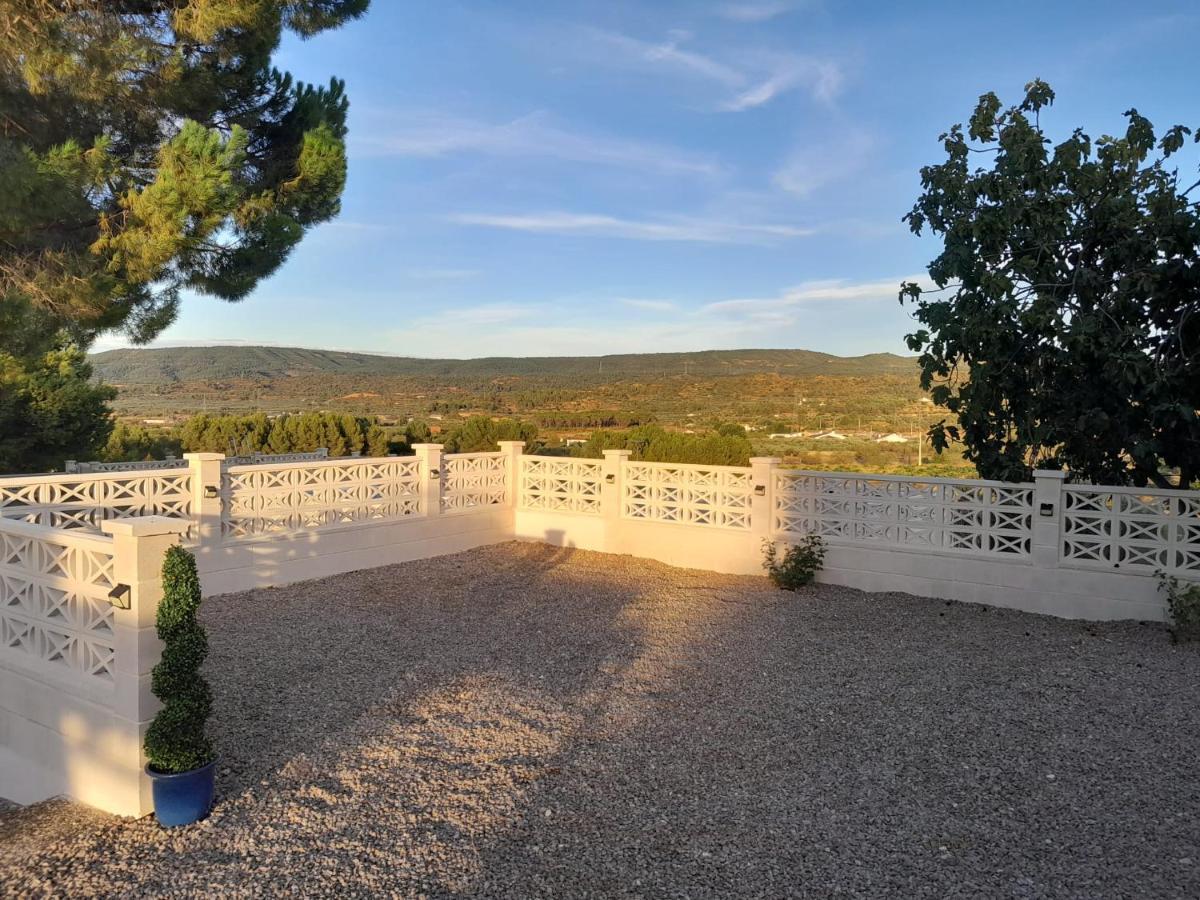 Djm Palms - Shared Casa Rural - Casa Rural Compartida - No Es Una Casa Privada Ayora Luaran gambar